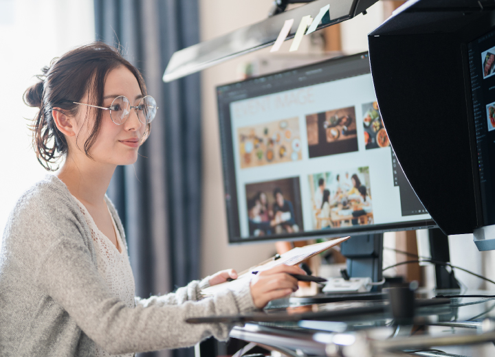 WEBデザイン×紙デザインの両方に対応